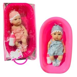 BEBE C/BIBERON EN BAÑERA